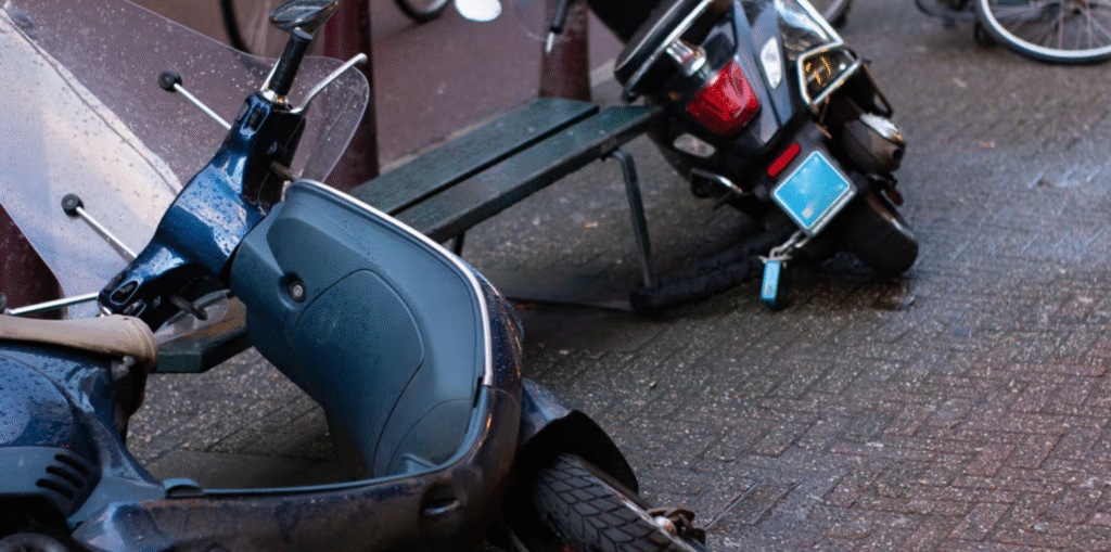 Wat Zijn De Gevolgen Van Een Onverzekerde Scooter? 4 onverzekerde scooter